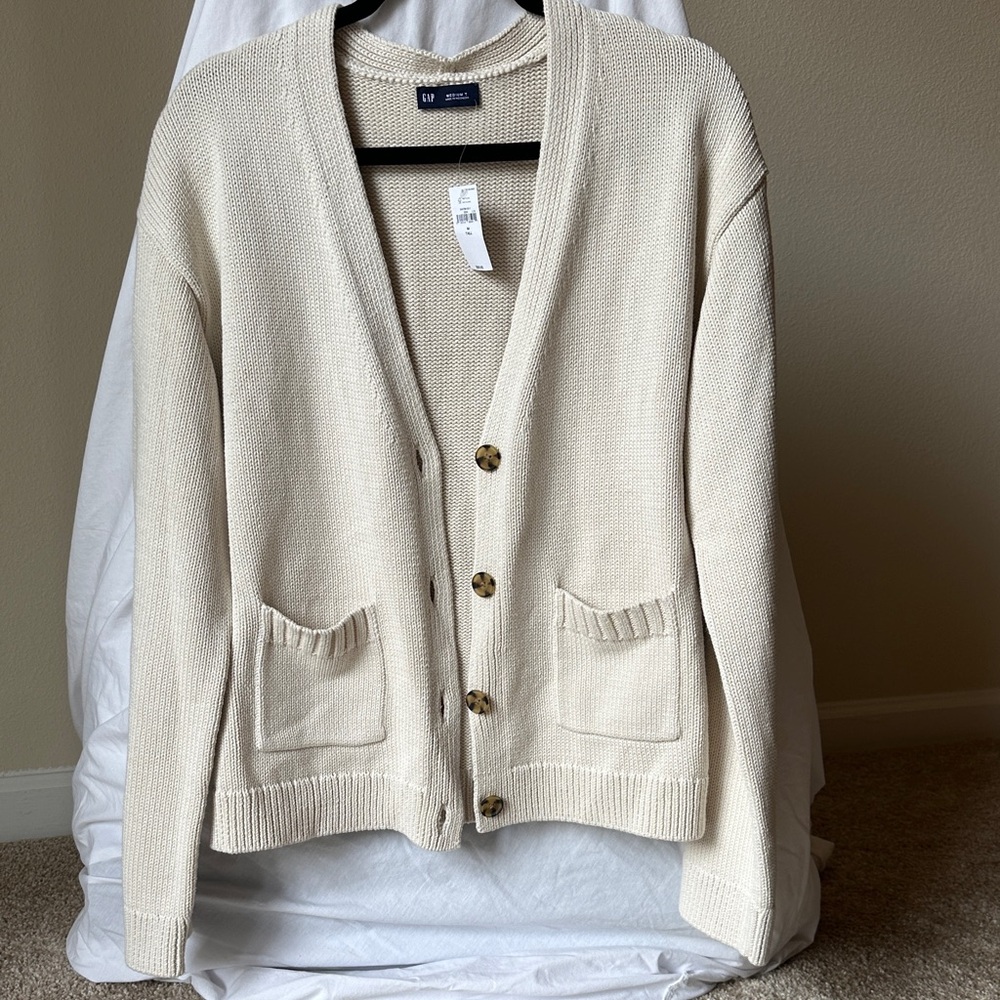 Old Navy Cream Knit Cardigan